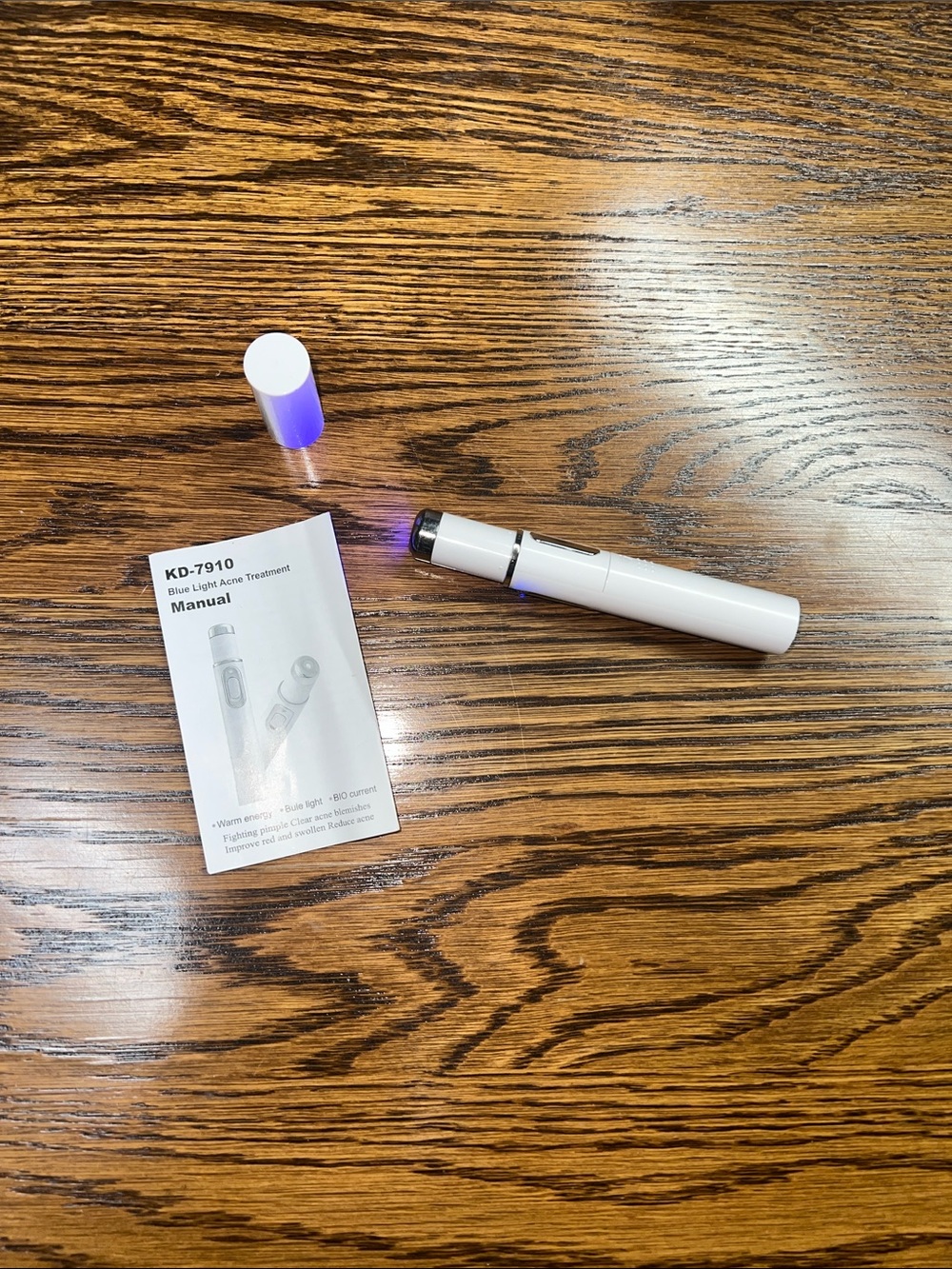 Blue Light Acne Treatment Pen – White